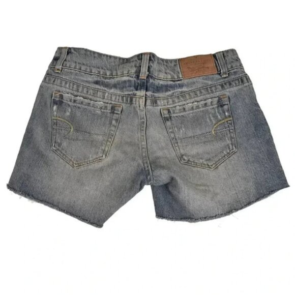 Vintage Y2K American Eagle Jean Shorts Blue Distressed Raw Low Rise Size 4 - Picture 3 of 9